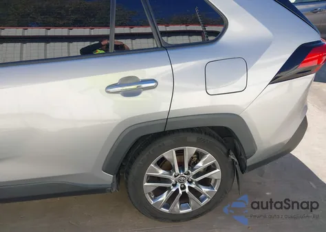 2019 Toyota Rav4 Limited from USA, damaged, VIN 2T3Y1RFV3KW030423